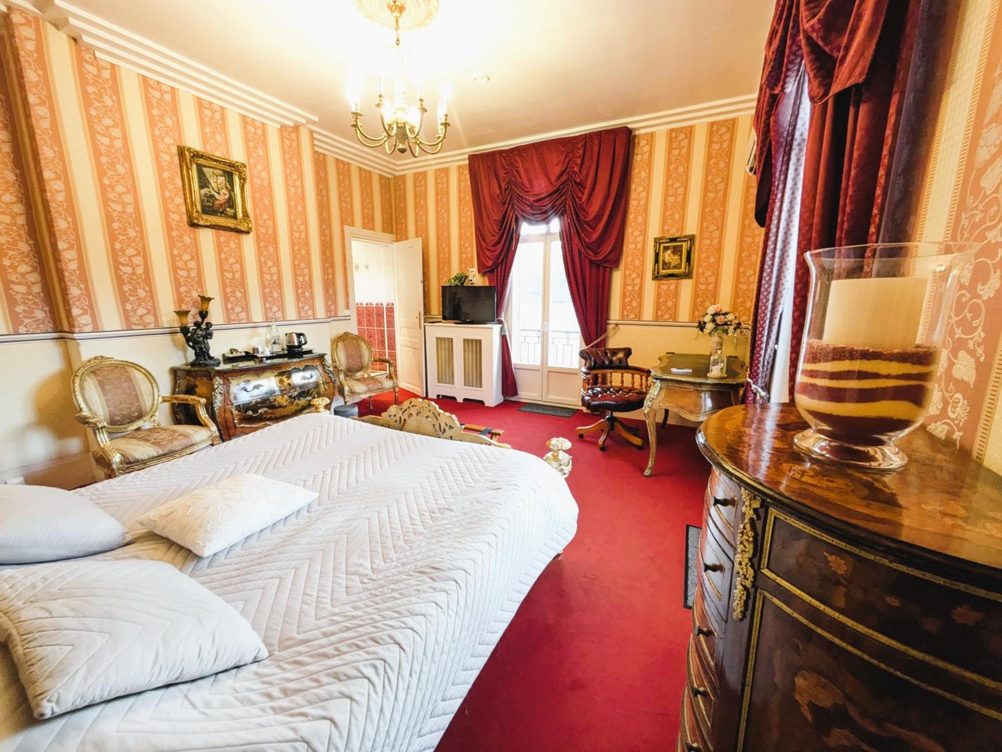 Chateau De Quesmy Luaran gambar